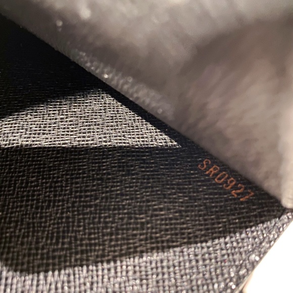 Louis Vuitton Monceau Epi Leather Bag - Picture 14 of 16